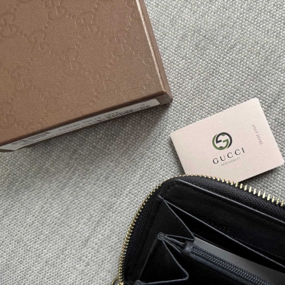 Unisex Gucci Black Guccissima Leather Zip Wallet - Picture 8 of 8